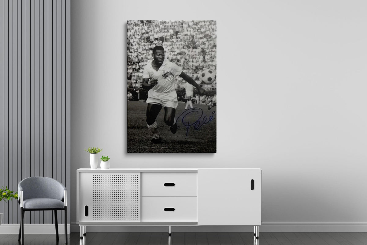 Pelé Posteri – Siyah Beyaz Futbol Efsanesi Duvar Sanatı (A4/A3)