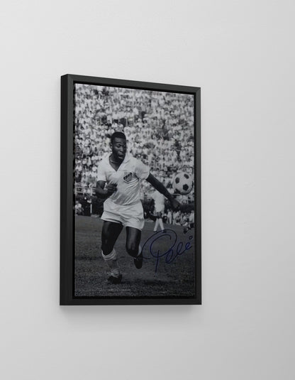 Pelé Posteri – Siyah Beyaz Futbol Efsanesi Duvar Sanatı (A4/A3)