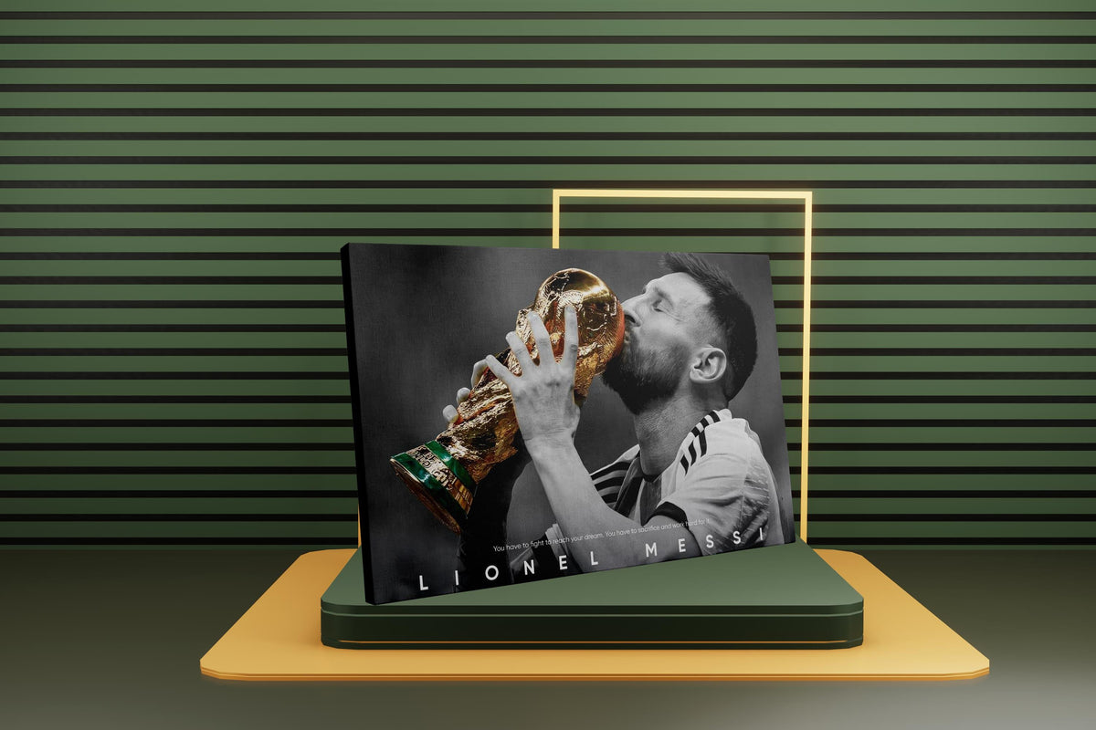 Lionel Messi Dünya Kupası Posteri – Siyah Beyaz Arjantin Şampiyon Duvar Sanatı (A4/A3)