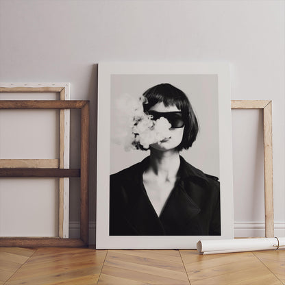 Fashion Smoke Poster – Siyah Beyaz Editöryal Fotoğraf Duvar Sanatı (A4/A3)
